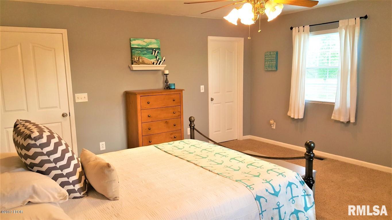 9839 Stilley's Mill Road Marion, IL 62959 - Photo 10 of 27 Gallery Image 10