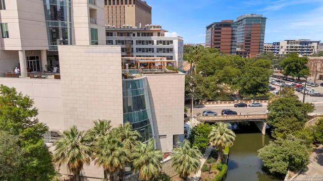 $1,499,000 | 123 Lexington Avenue, Unit 1703, San Antonio, TX 78205