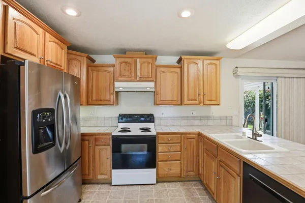 $470,000 | 4319 Thunder Way, Sacramento, CA 95826