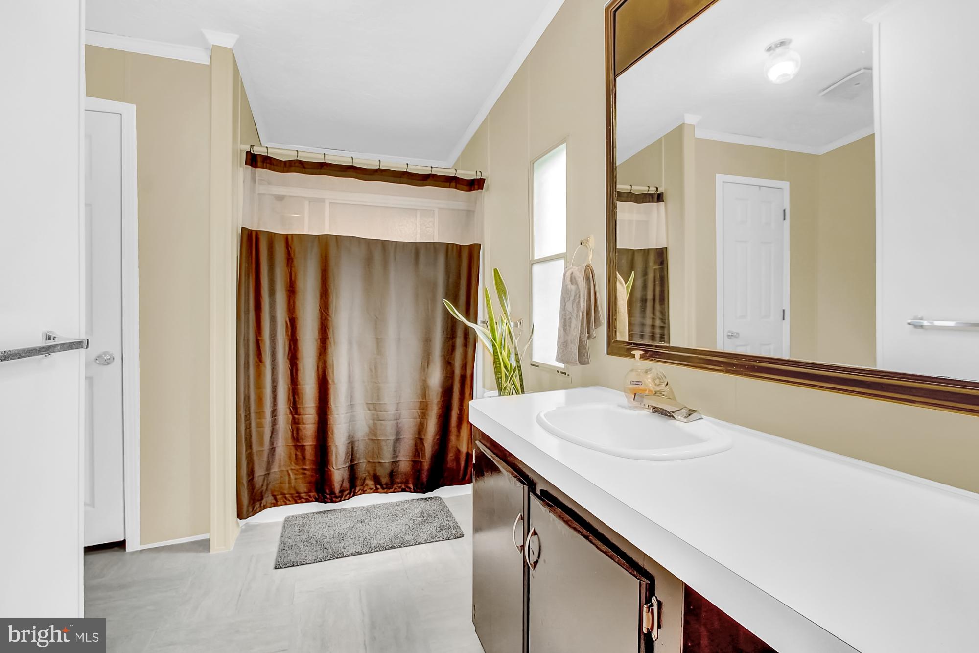 124 Pheasant Ridge Circle Lancaster, PA 17603 - Photo 14 of 23 Gallery Image 14