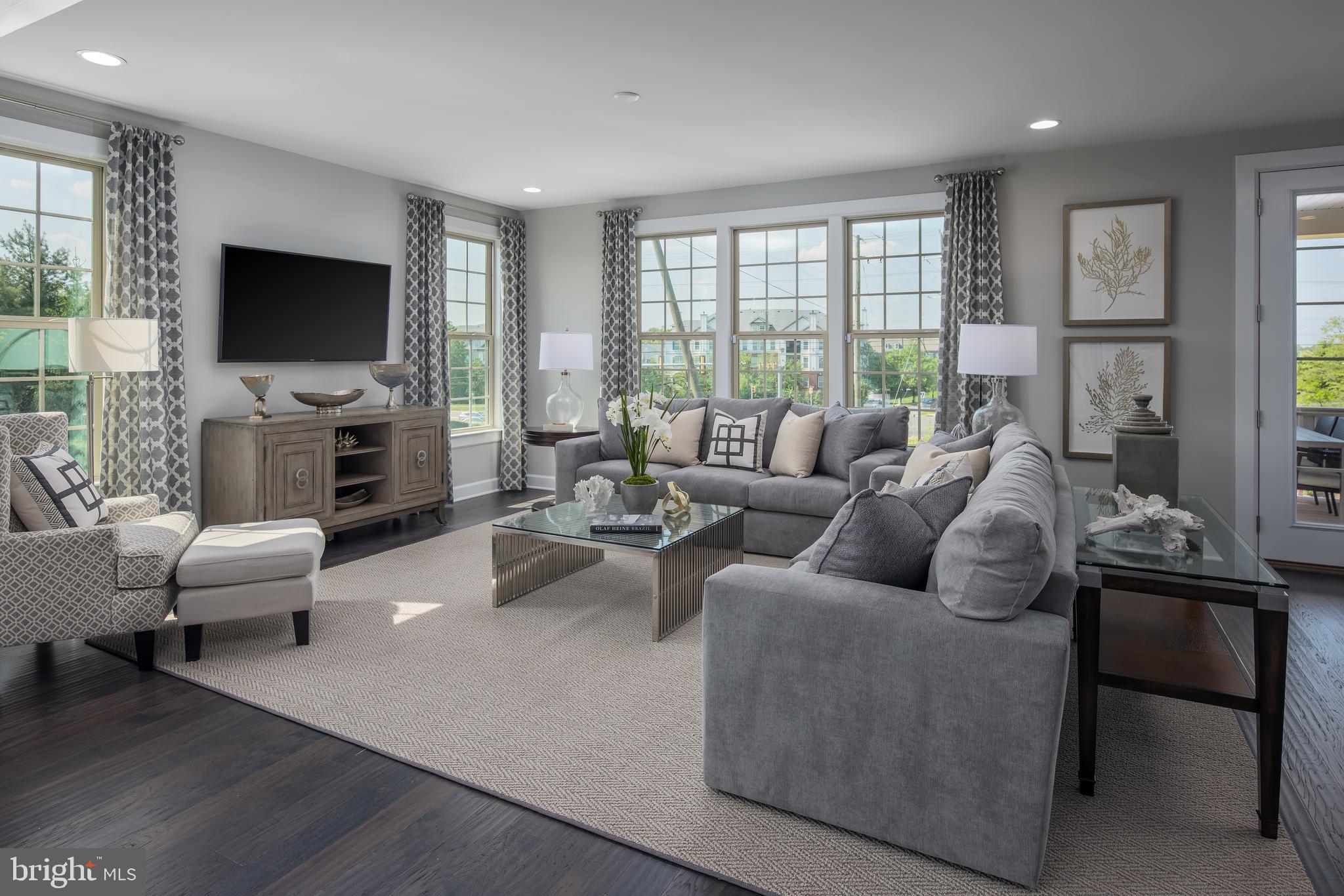 102 Adrienne Court West Chester, PA 19380 - Photo 3 of 12