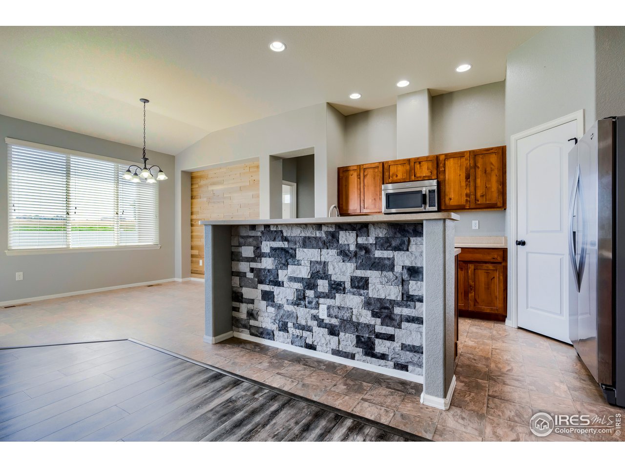 7424 23rd St Road Greeley, CO 80634 - Photo 11 of 40 Kitchen
