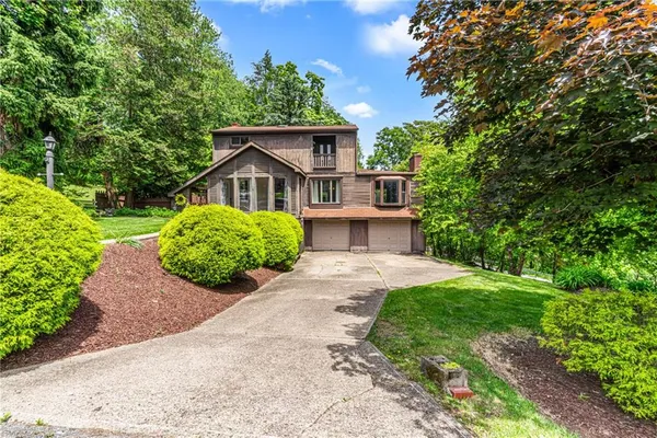 $330,000 | 330 Klamath Drive, Pittsburgh, PA 15205