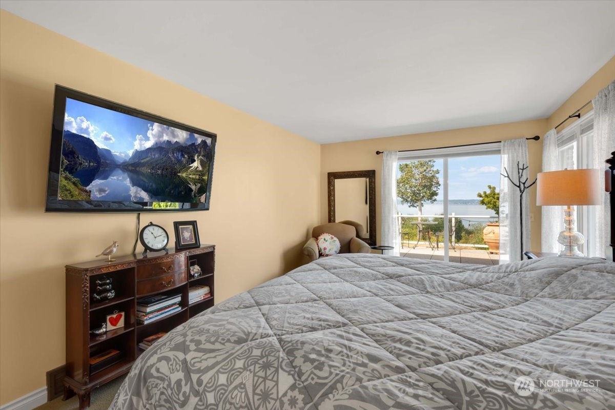 836 Crown Drive Everett, WA 98203 - Photo 16 of 40