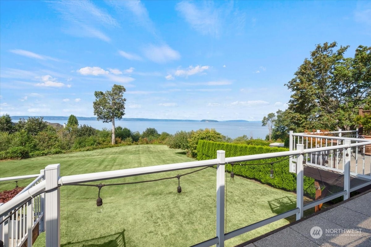 836 Crown Drive Everett, WA 98203 - Photo 30 of 40