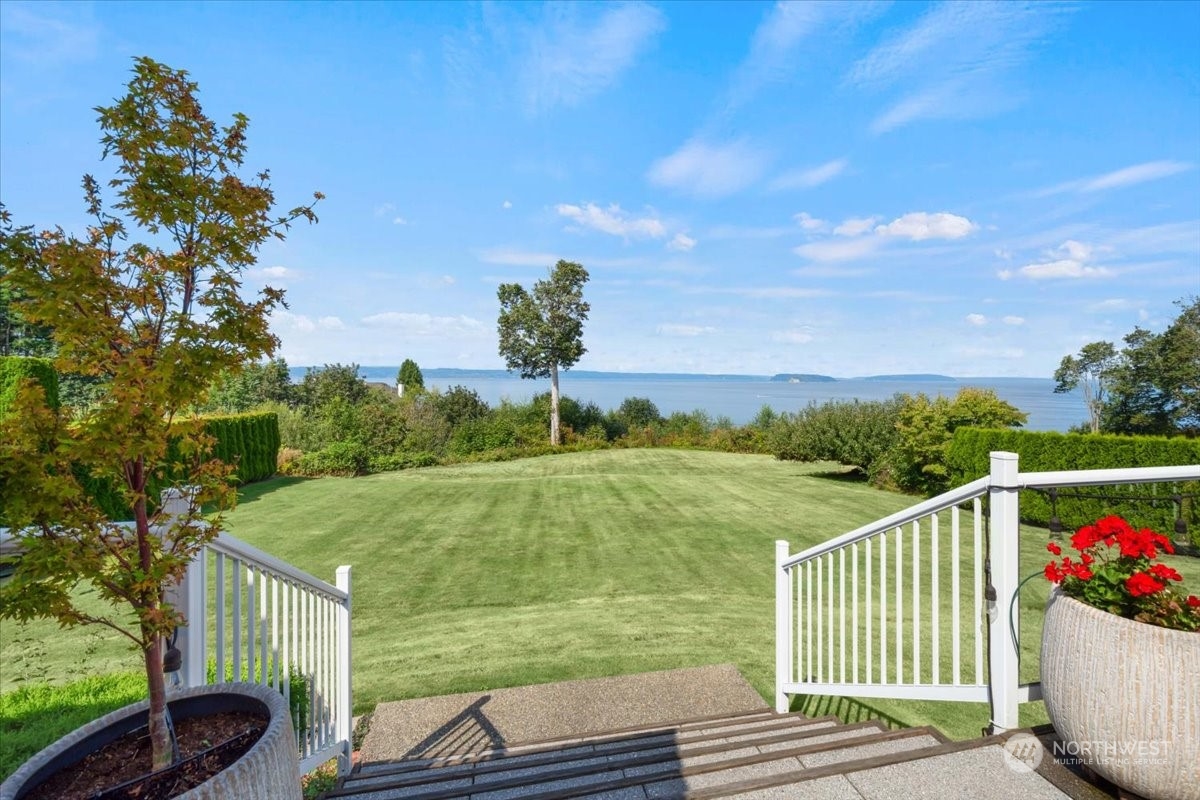 836 Crown Drive Everett, WA 98203 - Photo 32 of 40