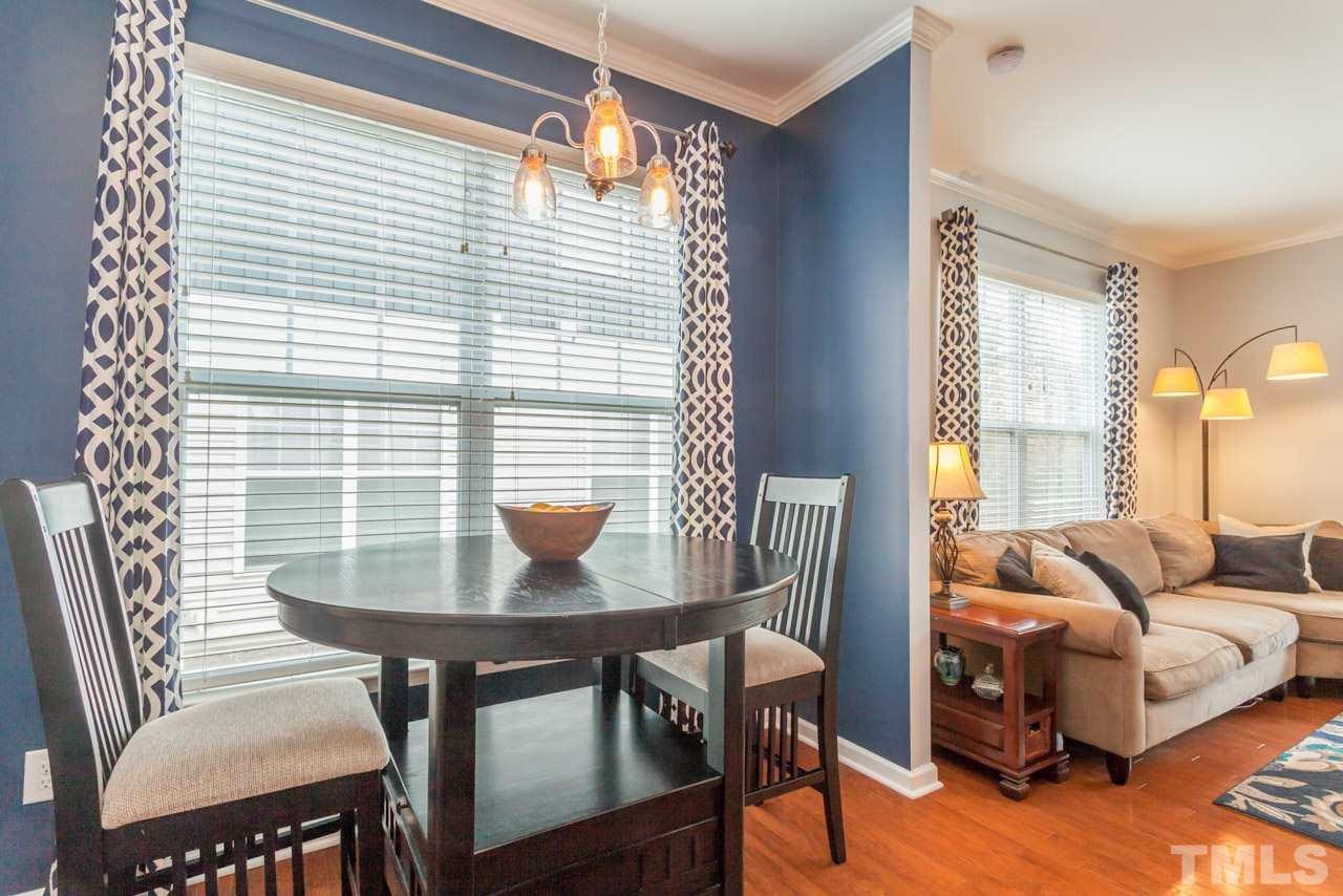 2427 Memory Ridge Drive Raleigh, NC 27606 - Photo 4 of 22 a living room with furniture and a window