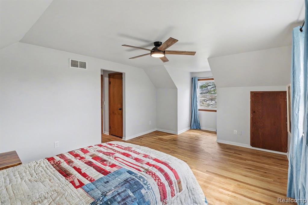 4837 Mack Road Howell, MI 48855 - Photo 13 of 31