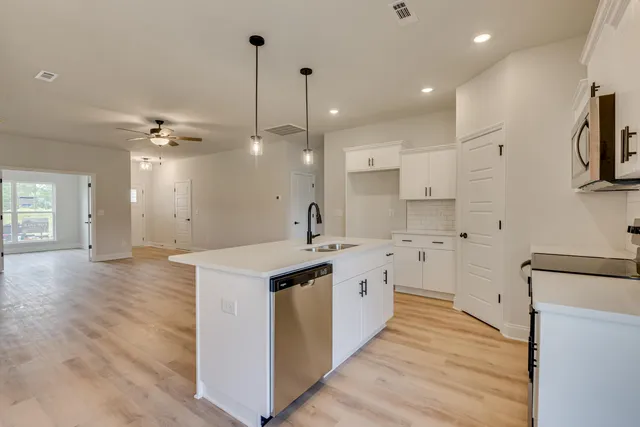 $268,400 | 3213 Tracker Lane, Warrenville, SC 29851