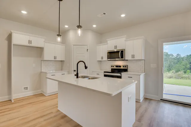 $268,400 | 3213 Tracker Lane, Warrenville, SC 29851