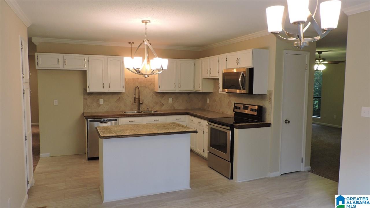 4008 Rock Ridge Road Birmingham, AL 35210 - Photo 18 of 46