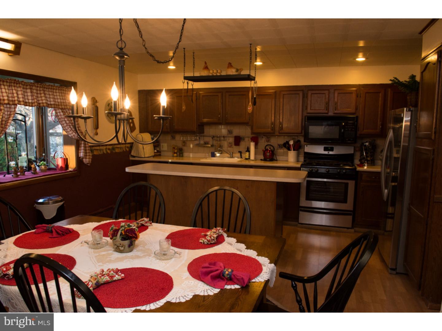 3125 Devonshire Road Allentown, PA 18103 - Photo 10 of 24 Gallery Image 10