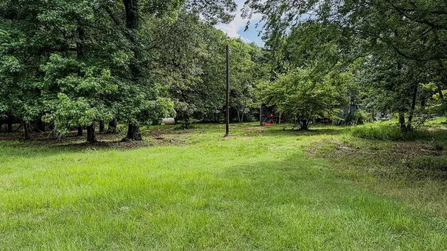 $599,000 | 1525 Farm To Market 3266, Palestine, TX 75801