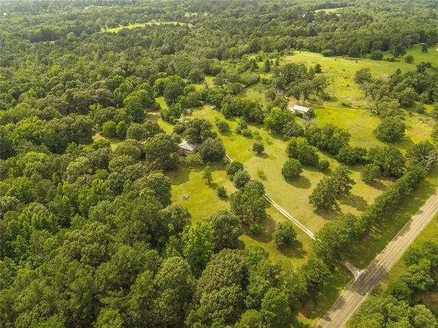 $599,000 | 1525 Farm To Market 3266, Palestine, TX 75801