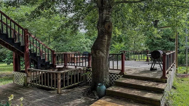 $599,000 | 1525 Farm To Market 3266, Palestine, TX 75801