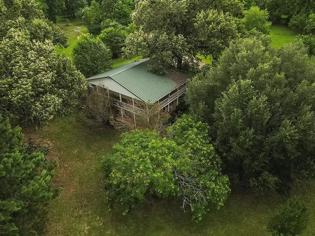 $599,000 | 1525 Farm To Market 3266, Palestine, TX 75801