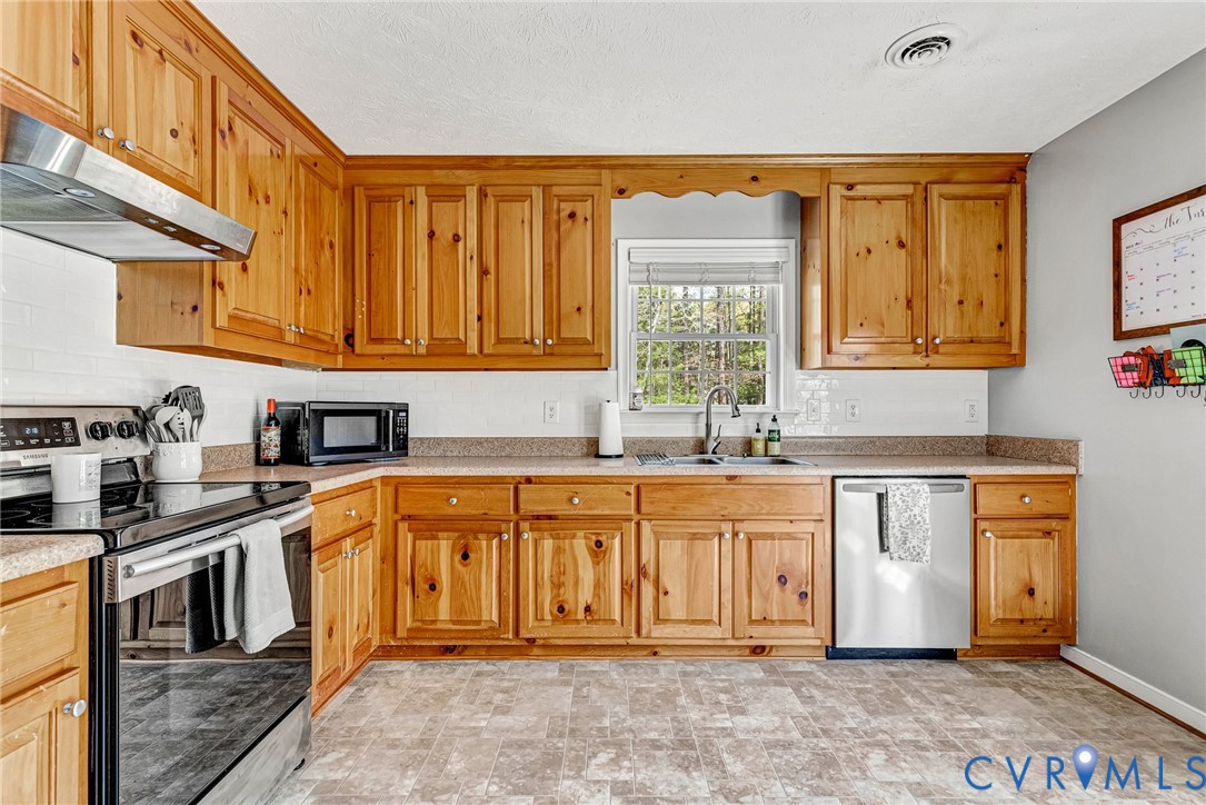 382 Mitchells Mill Road Aylett, VA 23009 - Photo 9 of 41