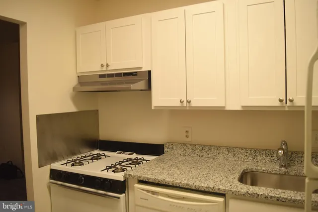 $225,000 | 10566 Twin Rivers Road, Unit F1, Columbia, MD 21044