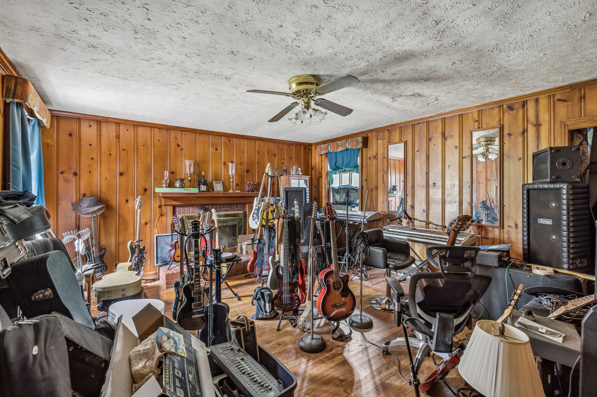 1112 Neelys Bend Road Madison, TN 37115 - Photo 19 of 46