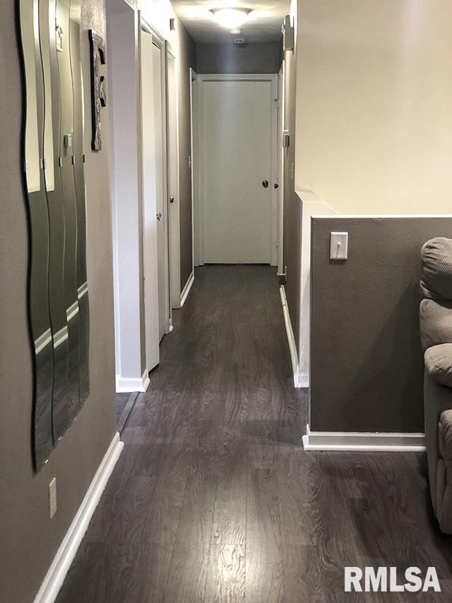 1616 Highview Road East Peoria, IL 61611 - Photo 10 of 30 Gallery Image 10
