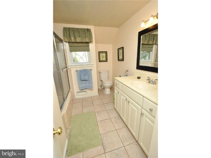 101 West Riding Road Cherry Hill, NJ 08003 - Photo 17 of 21 Gallery Image 17