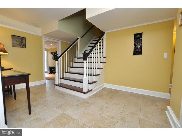 101 West Riding Road Cherry Hill, NJ 08003 - Photo 3 of 21 Gallery Image 3