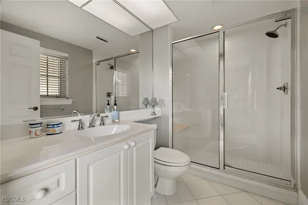 $999,000 | 2619 Wulfert Road, Unit 1, Sanibel, FL 33957