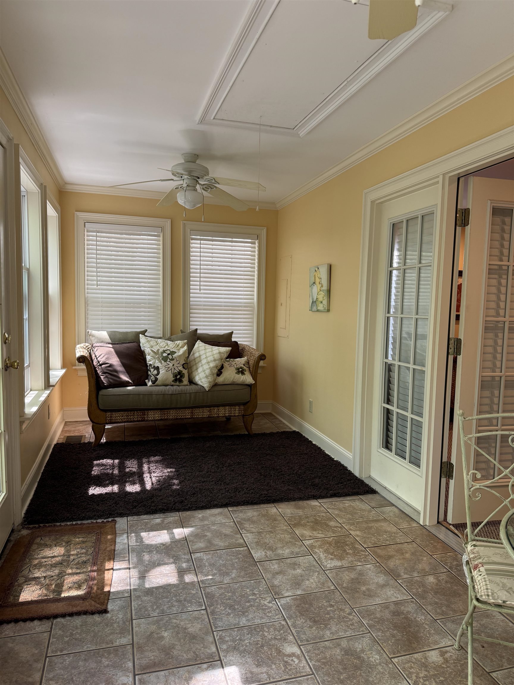 14 Patsy Path Iuka, MS 38852 - Photo 20 of 33 View of sunroom