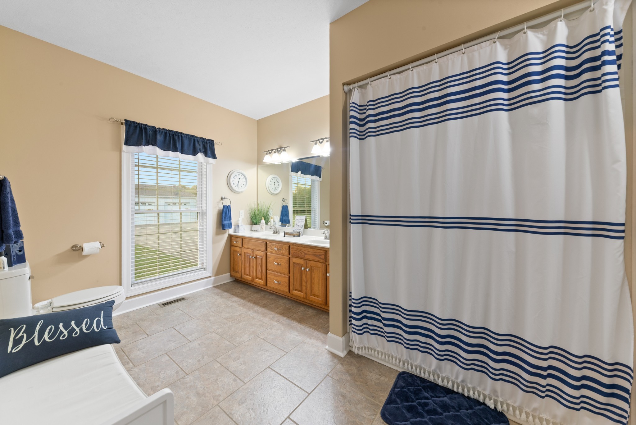 1642 Caughran Road Lewisburg, TN 37091 - Photo 32 of 92 a view of front door with wooden floor and a rug