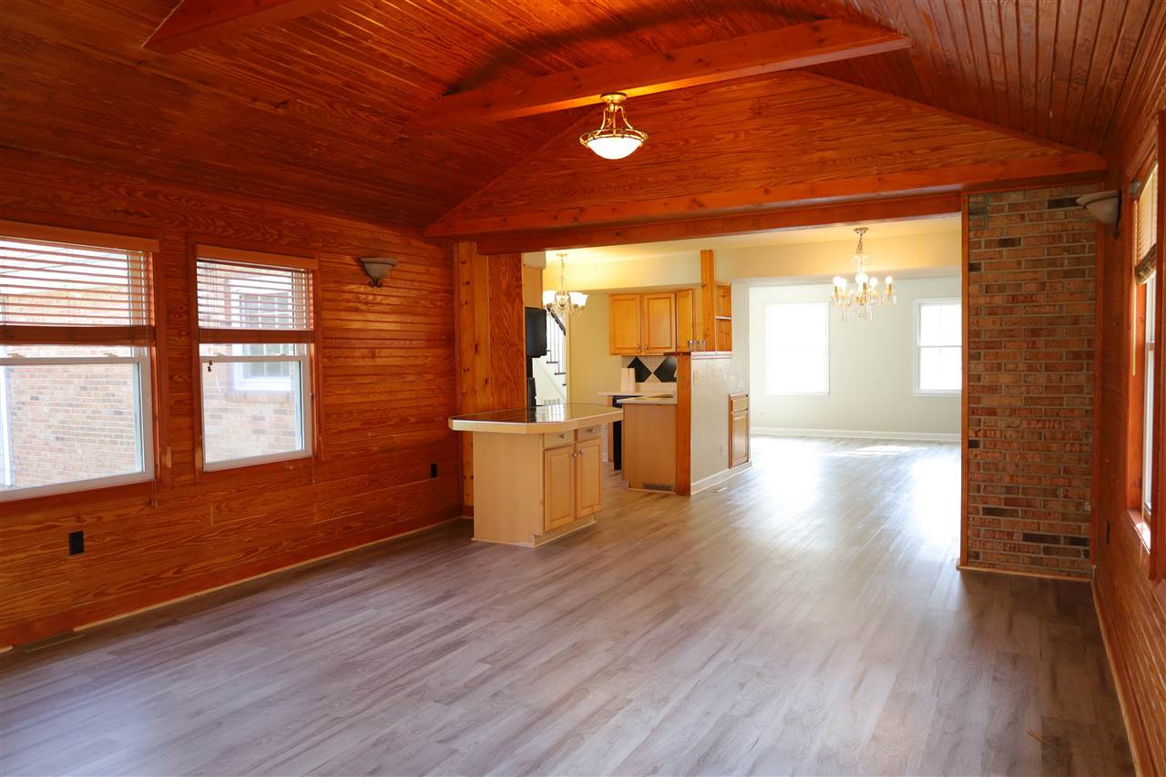 4101 Iverson Street Raleigh, NC 27604 - Photo 12 of 18 Photo 12