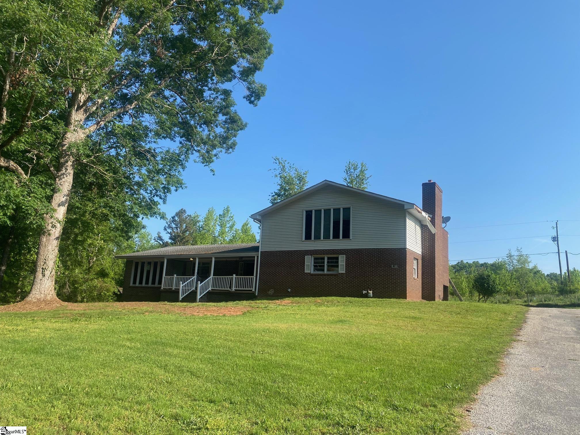 2886 Harris Bridge Road Woodruff, SC 29388 - Photo 1 of 13 Gallery Image 1