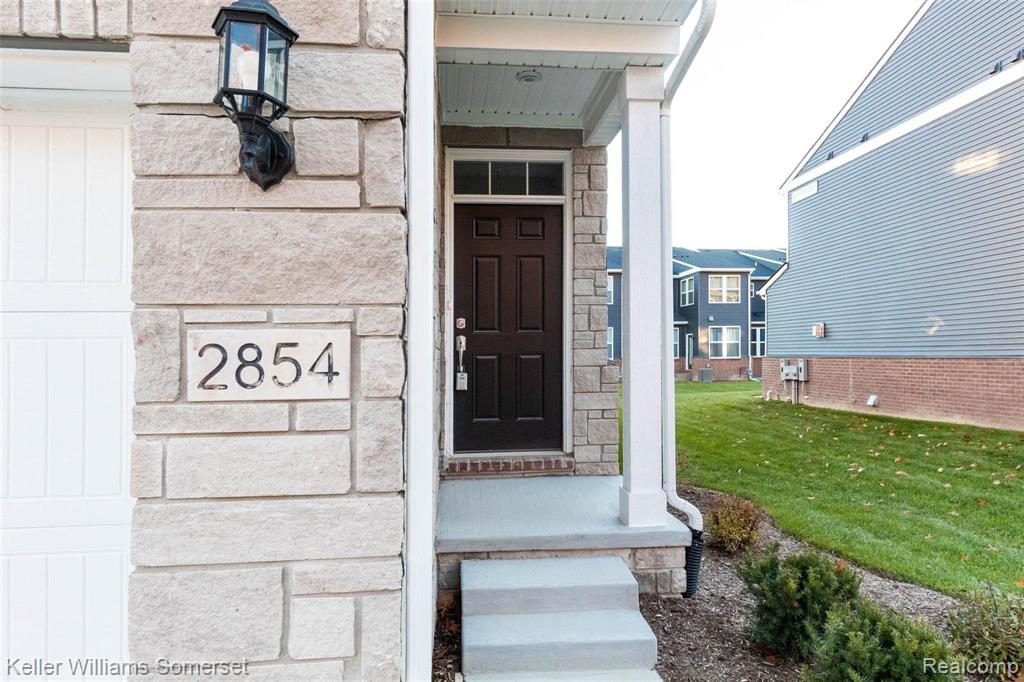 2854 Prairie View Road Ann Arbor, MI 48108 - Photo 5 of 48