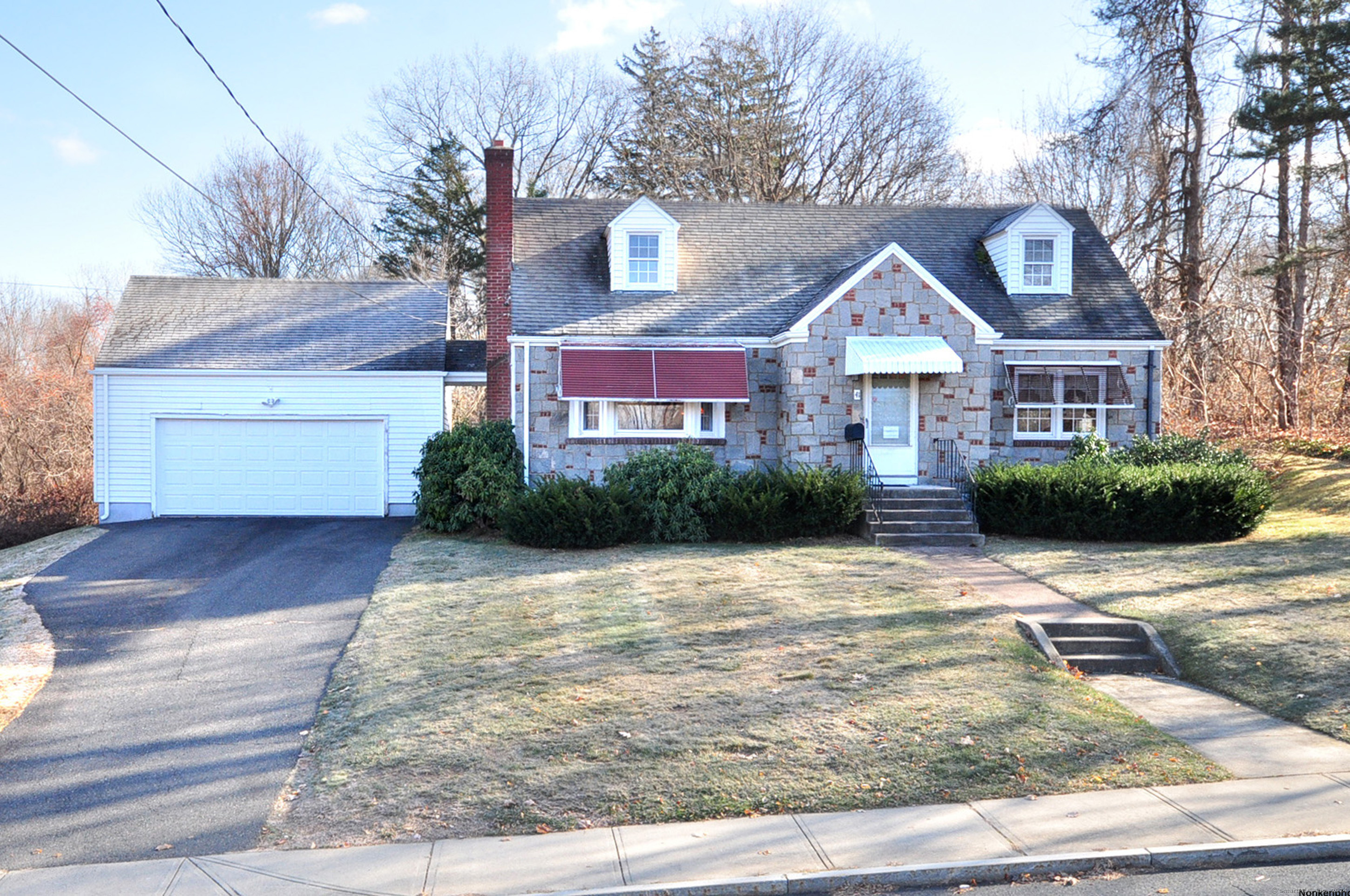 41 Prospect Street Manchester, CT 06040 - Photo 1 of 1 Gallery Image 1