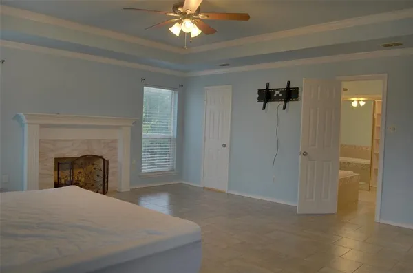 $4,200 | 105 Country Green Court, Weatherford, TX 76087