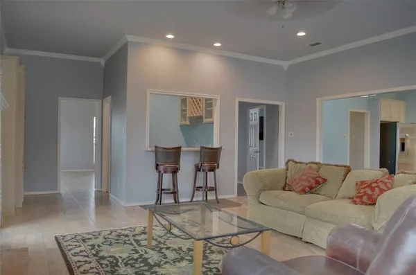 $4,200 | 105 Country Green Court, Weatherford, TX 76087