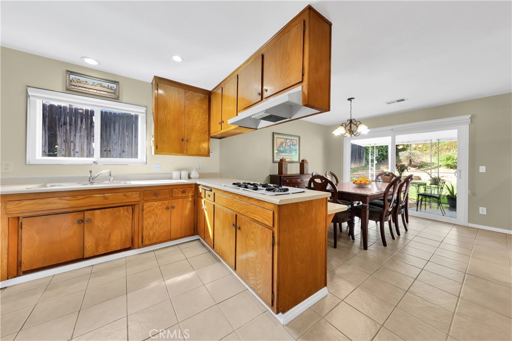 2242 Rainbow Ridge Drive Corona, CA 92882 - Photo 16 of 38