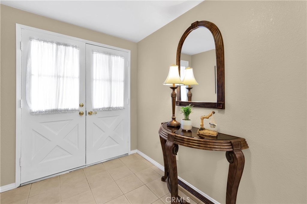 2242 Rainbow Ridge Drive Corona, CA 92882 - Photo 6 of 38