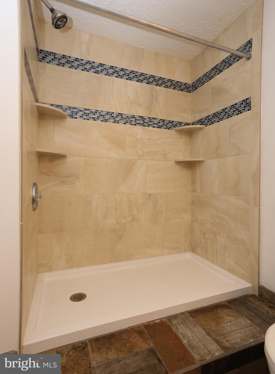 1868 Potomac Road Pasadena, MD 21122 - Photo 28 of 45 Gallery Image 28