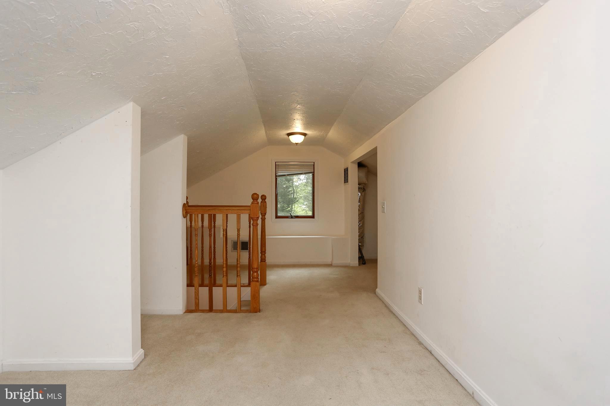 1868 Potomac Road Pasadena, MD 21122 - Photo 32 of 45 Upper level