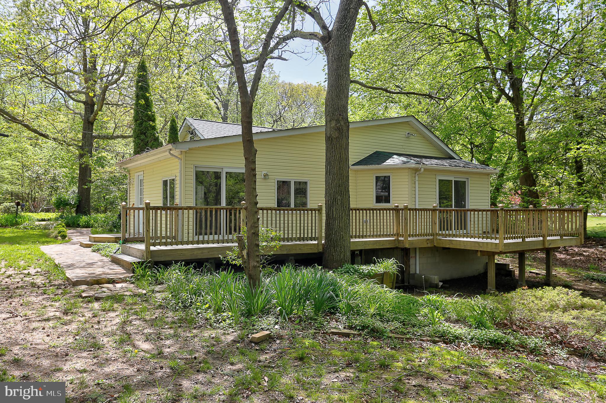 1868 Potomac Road Pasadena, MD 21122 - Photo 42 of 45 Spacious deck
