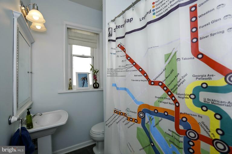 1419 R Street Northwest, Unit 32 Washington, DC 20009 - Photo 3 of 21 Gallery Image 3