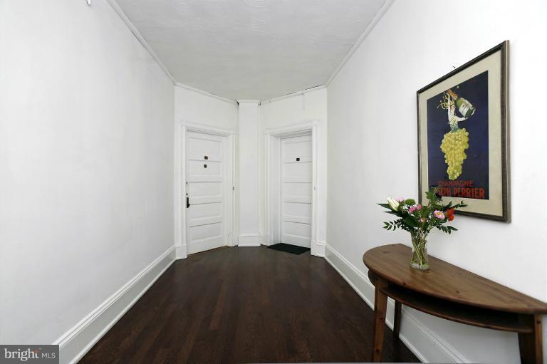 1419 R Street Northwest, Unit 32 Washington, DC 20009 - Photo 5 of 21 Gallery Image 5