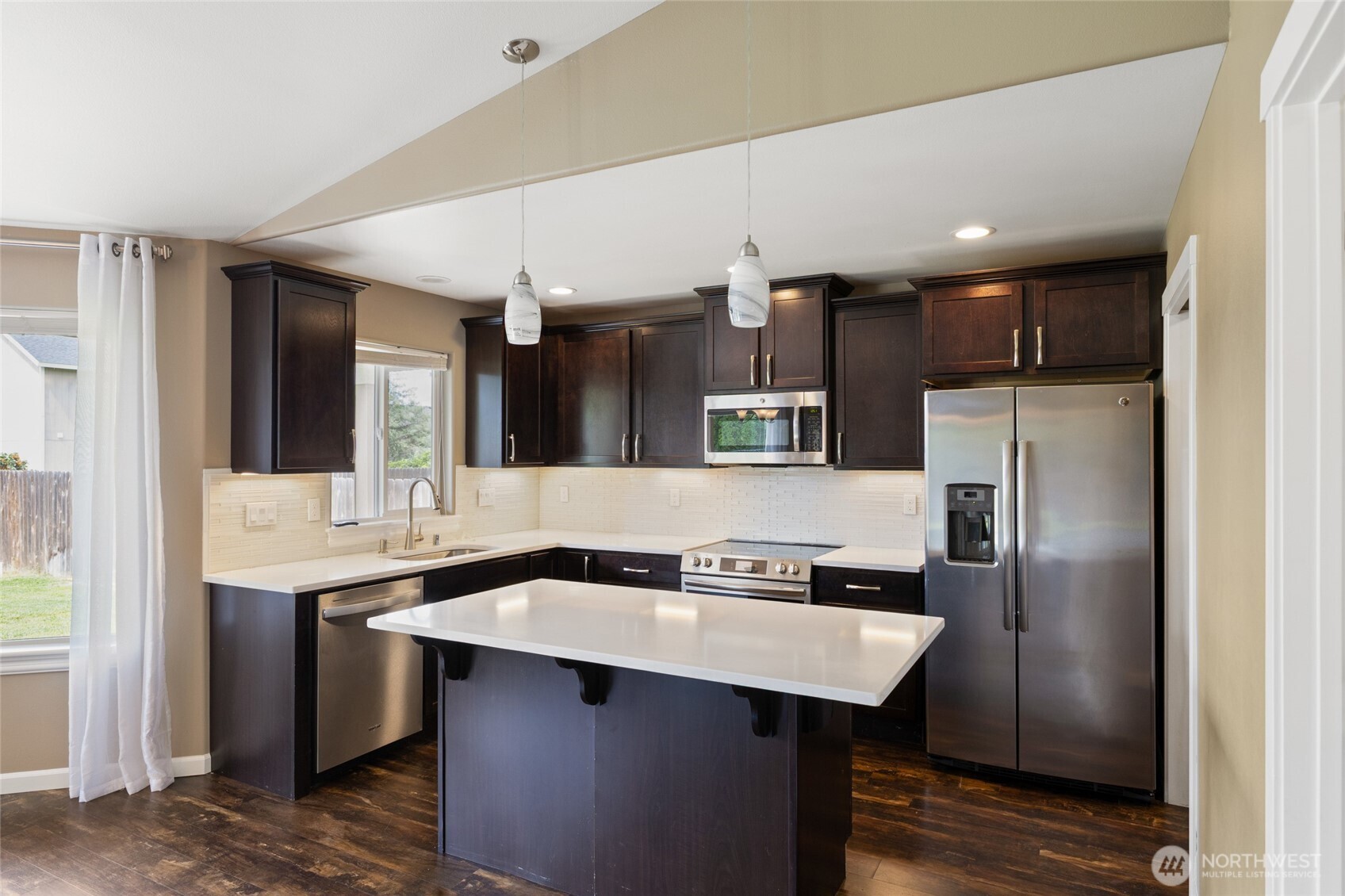 1552 South Bailey Avenue Moses Lake, WA 98837 - Photo 12 of 39