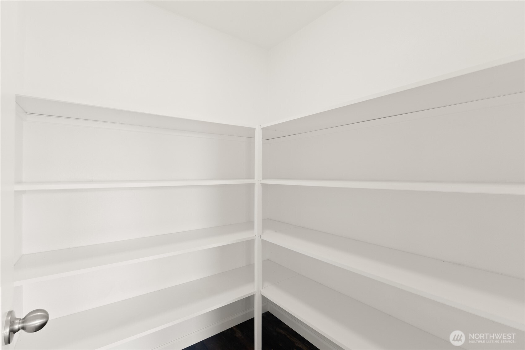 1552 South Bailey Avenue Moses Lake, WA 98837 - Photo 18 of 39