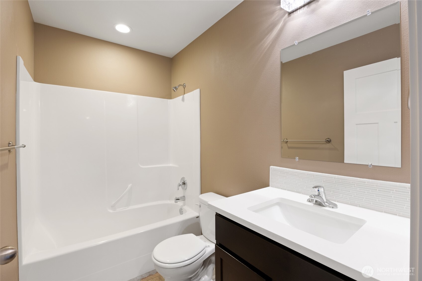 1552 South Bailey Avenue Moses Lake, WA 98837 - Photo 27 of 39