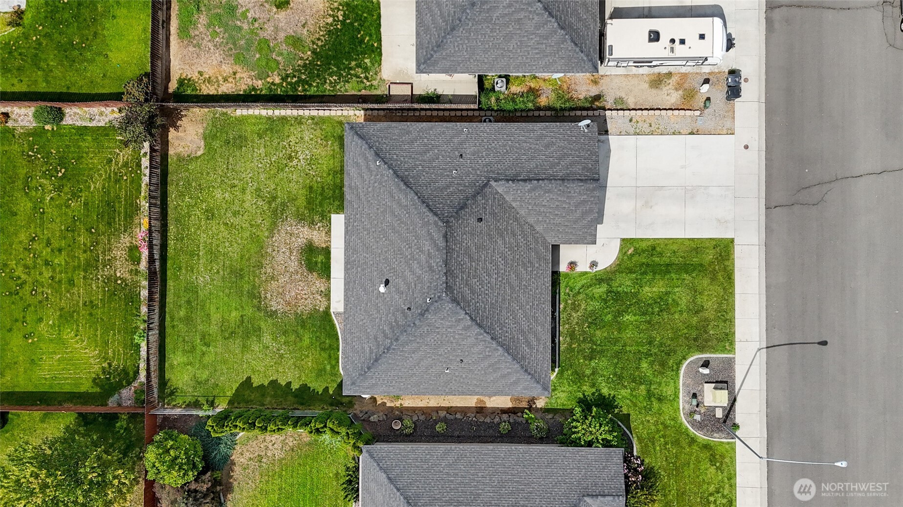 1552 South Bailey Avenue Moses Lake, WA 98837 - Photo 38 of 39