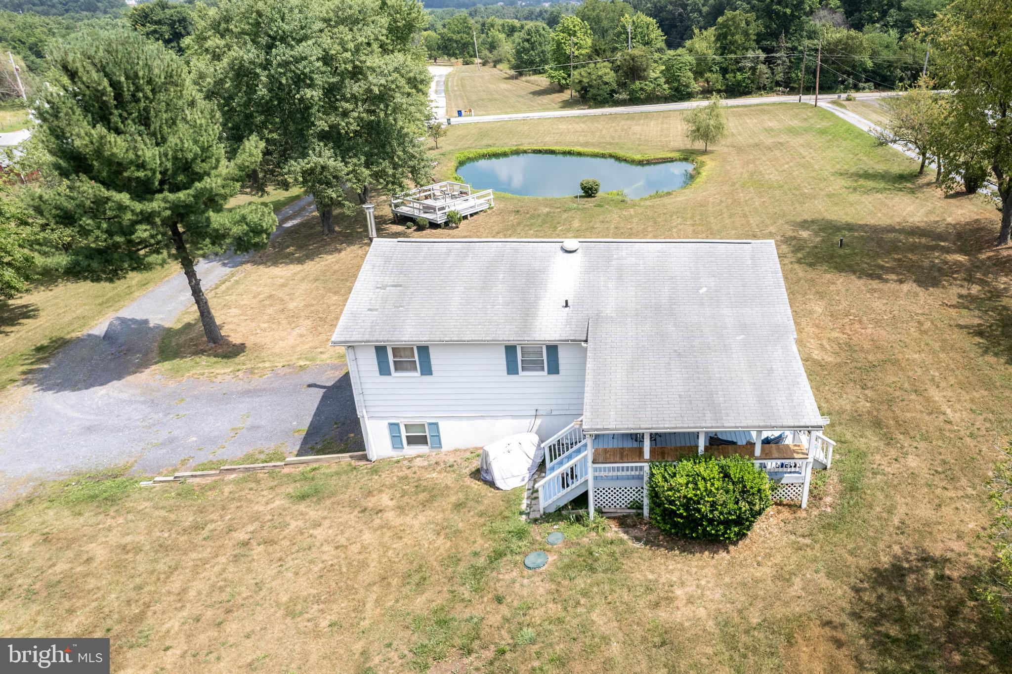 825 Georgetown Road Littlestown, PA 17340 - Photo 12 of 62