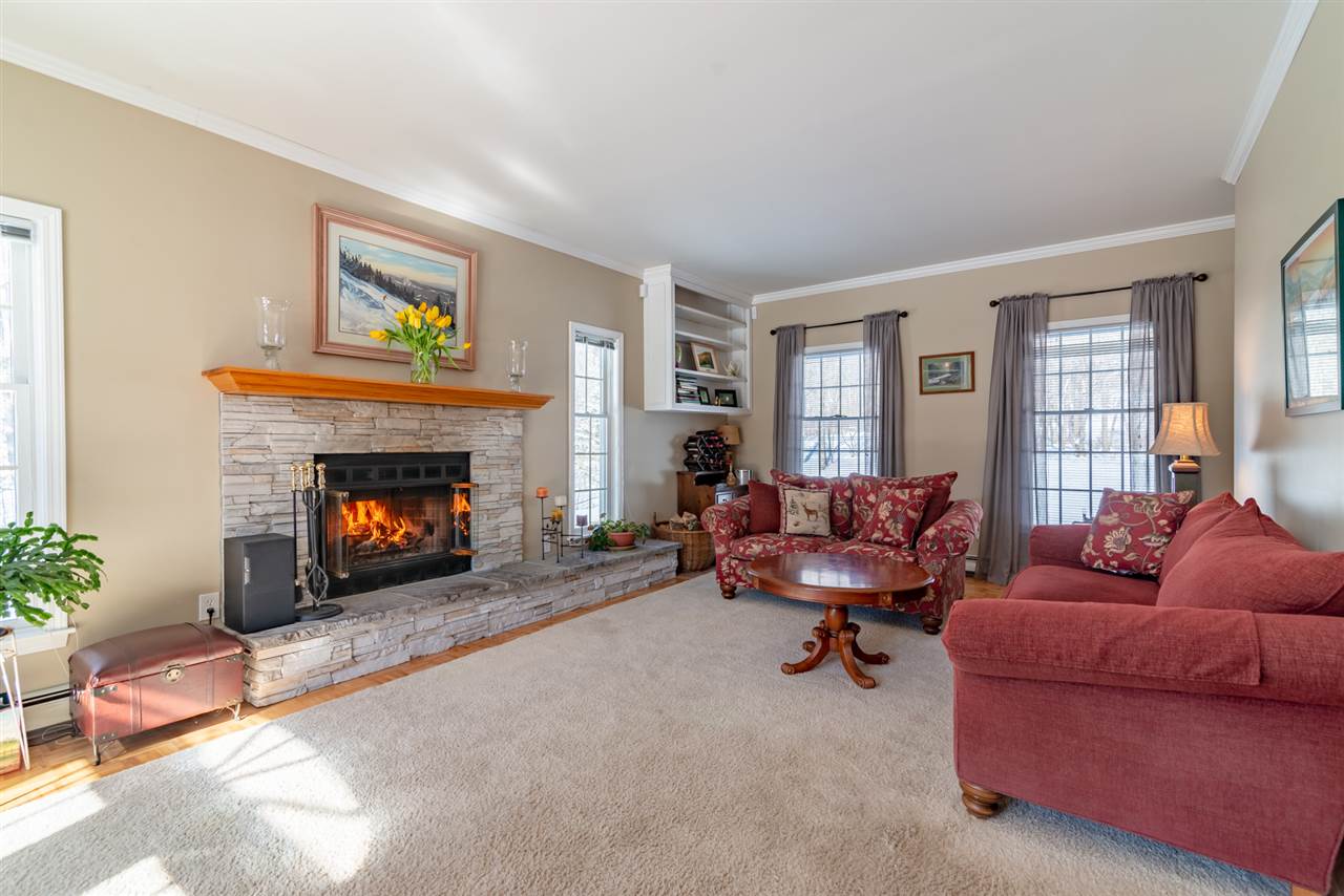 146 Rabbit Run Arlington, VT 05250 - Photo 2 of 20 Gallery Image 2