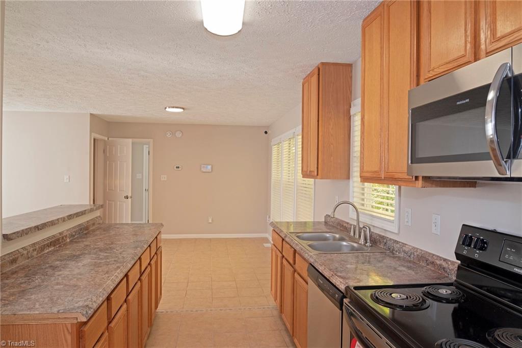 8472 Stafford Mill Road Oak Ridge, NC 27310 - Photo 20 of 25