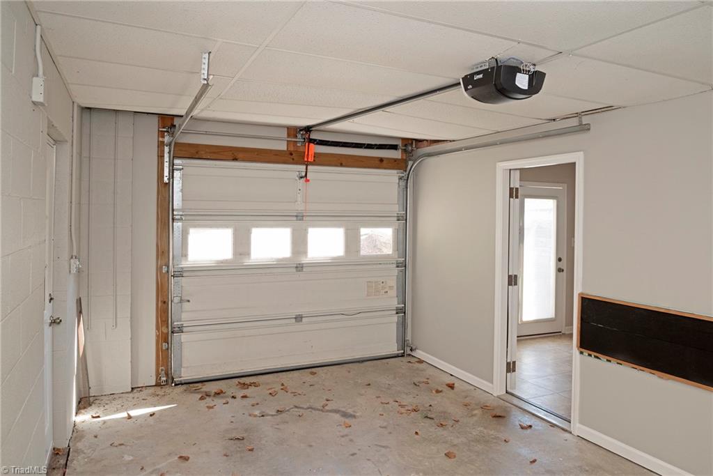 8472 Stafford Mill Road Oak Ridge, NC 27310 - Photo 9 of 25